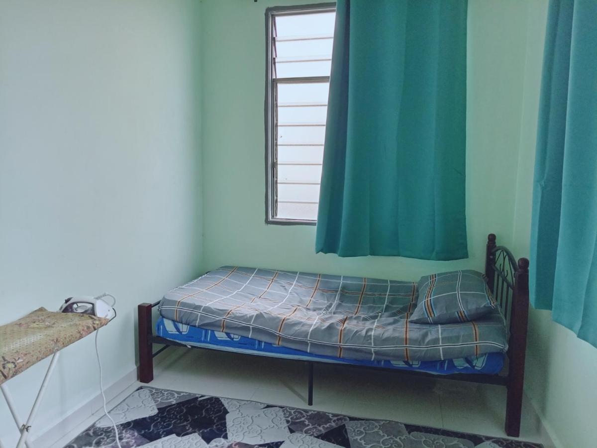 Homestay Wan Z Kuala Terengganu Kültér fotó